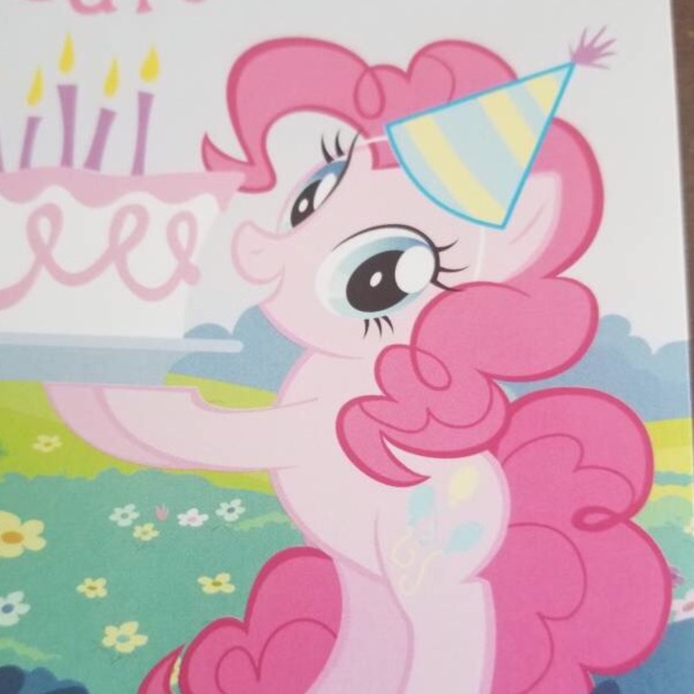 Meet your Posher, Sharon